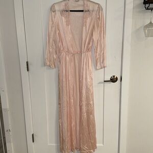 Vintage blush Vanity Fair Robe Medium